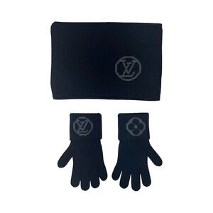 LOUIS VUITTON WOOL SCARF & GLOVES